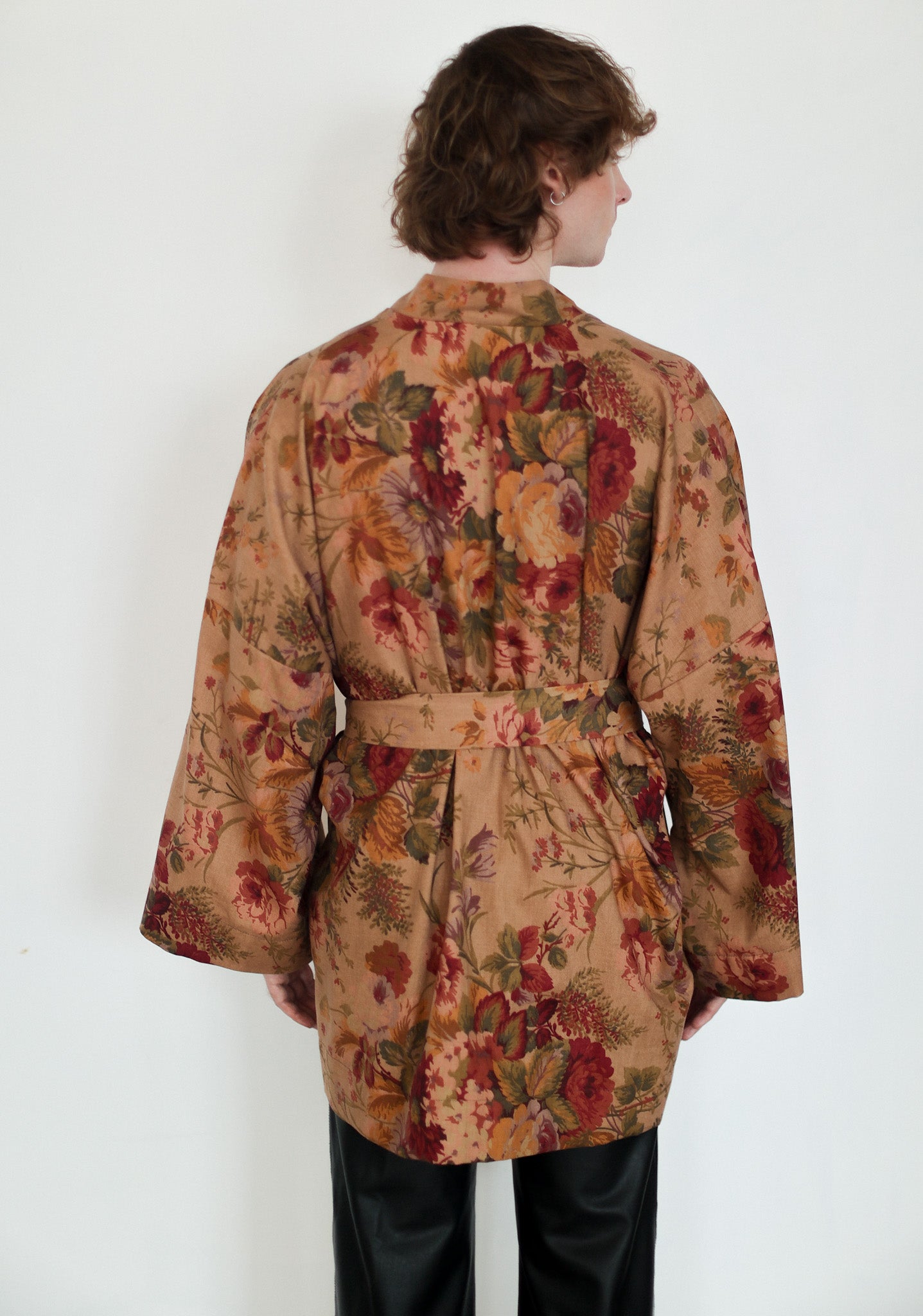 Linen kimono "Flowers"