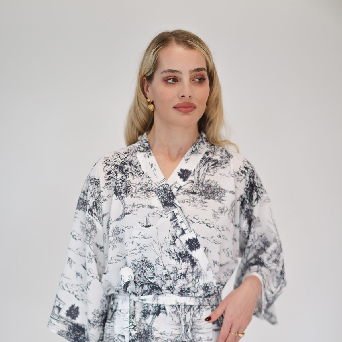 Linen robe  print "Sirko"