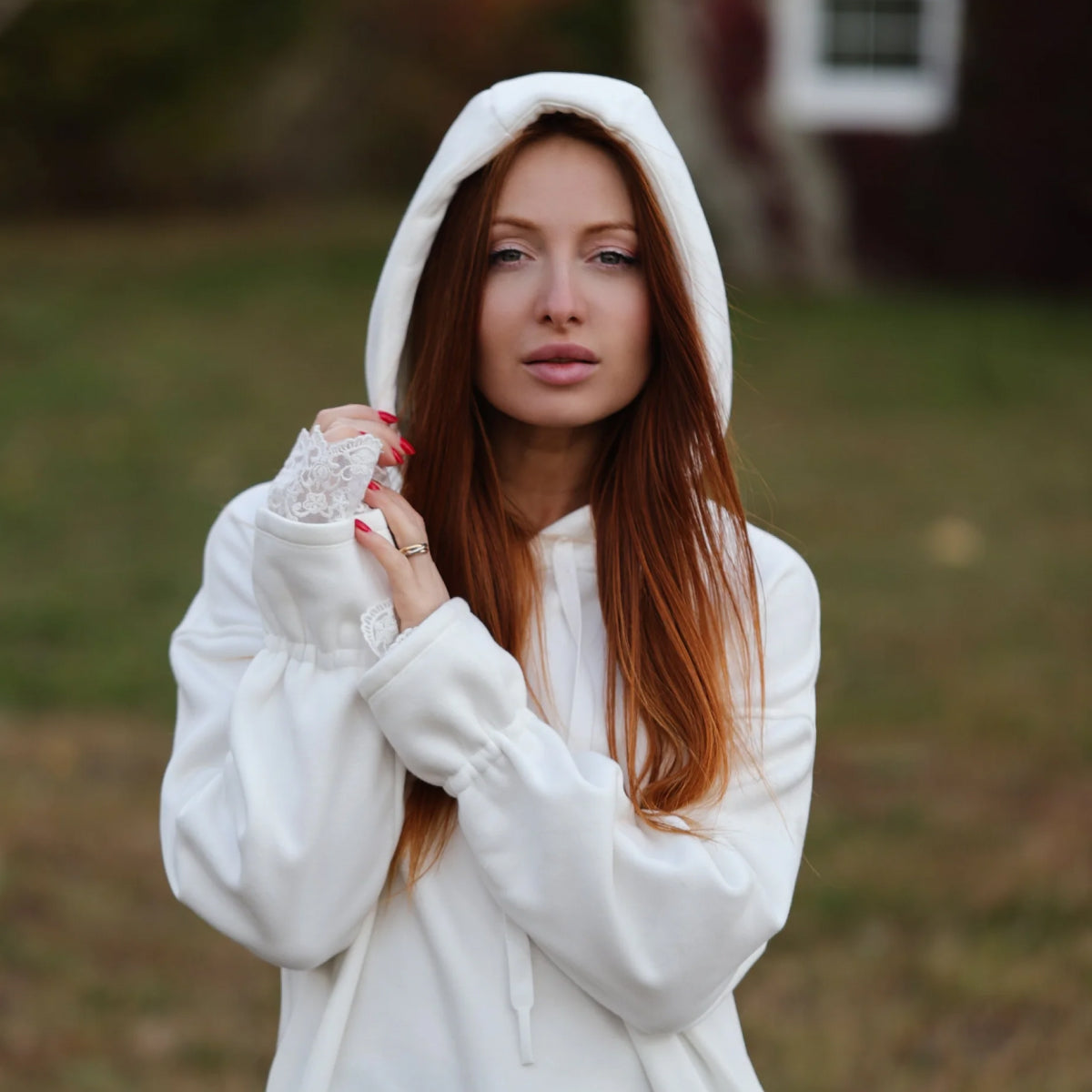 Hoodie with lace